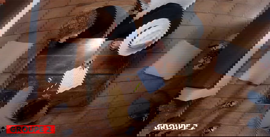 altText