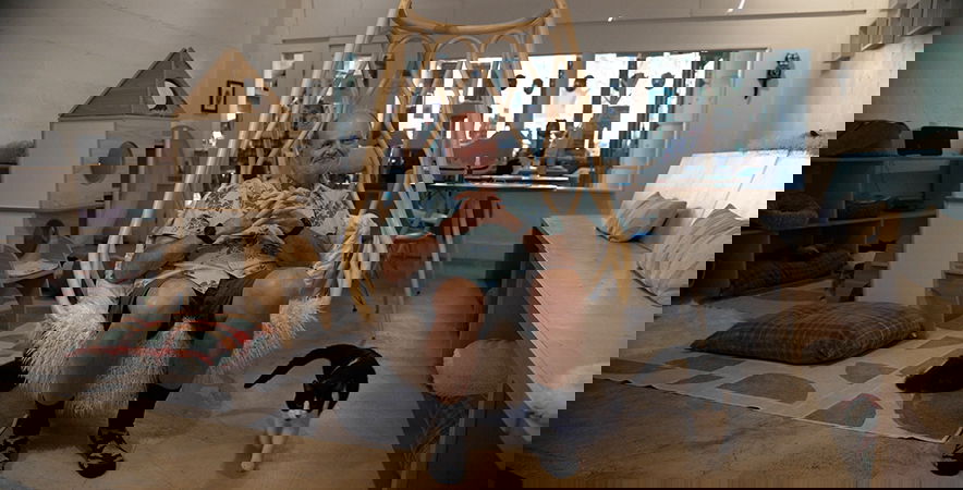 altText
