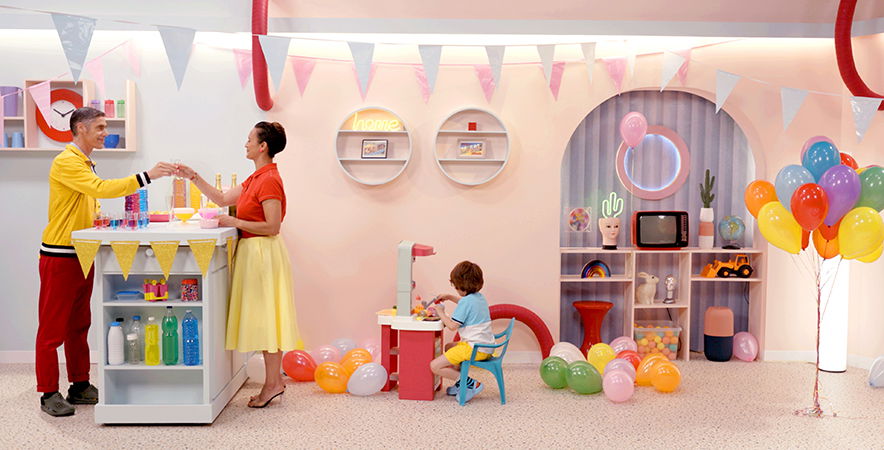 Thumbnail for  Homo Plasticus -  Plastic Inside Us