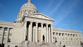 Thumbnail for USA - La guerre des livres